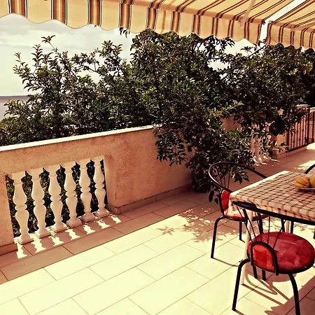 Apartman Simic Starigrad Paklenica