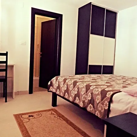 Simic Apartment Starigrad Paklenica