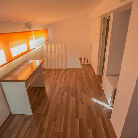 Simic * Starigrad Paklenica