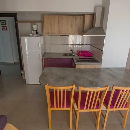 Simic * Starigrad Paklenica