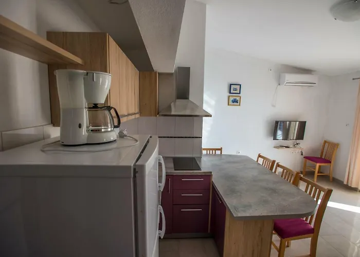 Simic Starigrad Paklenica