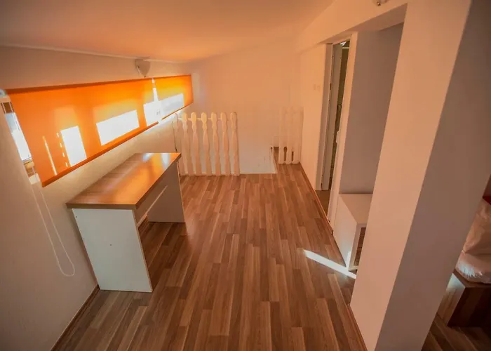 Simic * Starigrad Paklenica